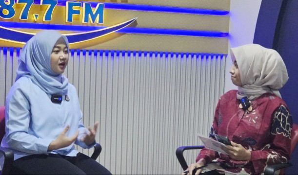 2c58cce0bfc5ea0b413f84ed9655784d6b8aeb6b9b2d37d1aab1d505325ef846.0