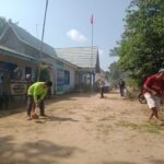 Semangat Gotong Royong di lingkungan Kantor Desa Rantau Jaya, Ciptakan lingkungan kerja yang Bersih dan nyaman