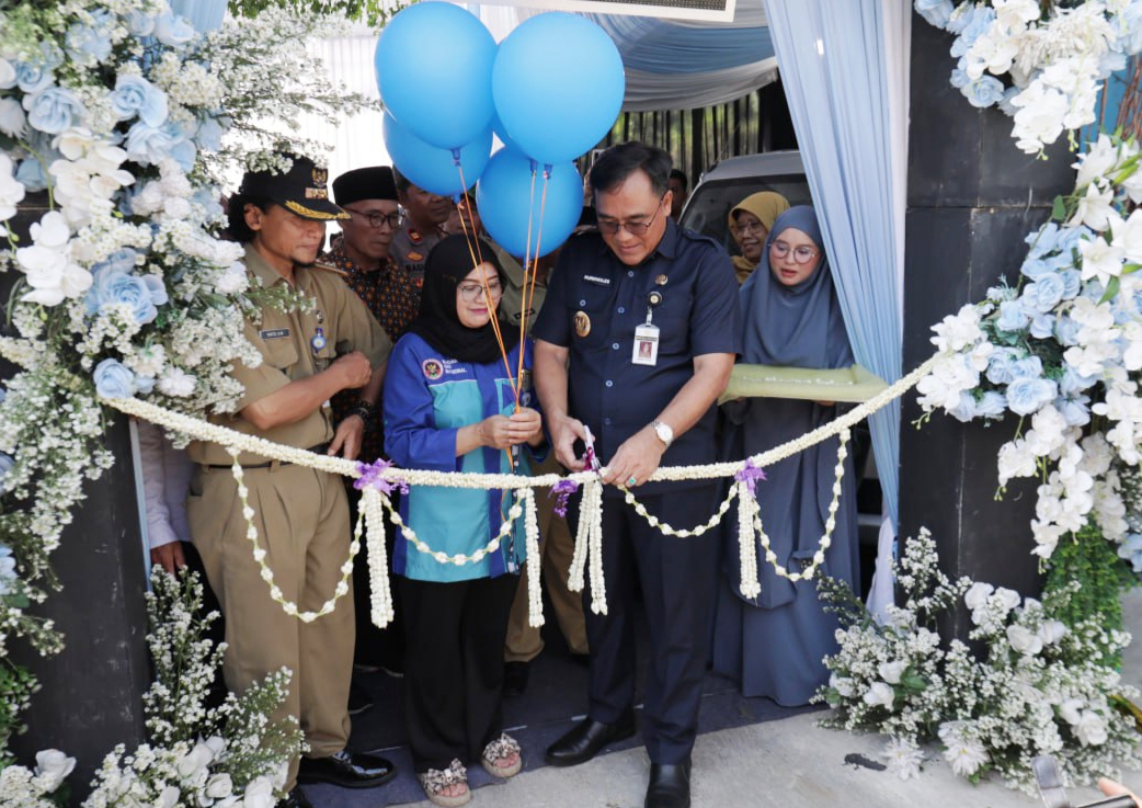 5bdfc84d84124e25d980a659820f4961abda16b7354b1ccbedec809f1b3126ea.0