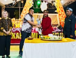 Puncak Sedekah Bumi: Wabup Nurkholes Dorong Pelestarian Wayang Golek di Desa Jatirejo