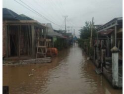 Banjir Musiman Mulai Kunjungi Nipah Panjang Jalan Wijaya Kusuma