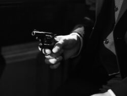 Pura-pura Jadi Aparat, Penjahat Sekap dan Peras Warga di Pondok Gede