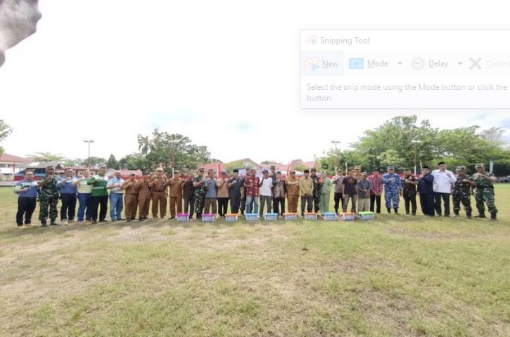 Photo Bersama setelah apel pembukaan TMMD ke-127 Tahun 2026 di Lapangan Pahlawan, Kota Amuntai