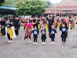 Rayakan Hari Tari Sedunia 2026, Bupati Anom Widiyantoro Ikut Larut dalam Flashmob Ratusan Penari di Pemalang