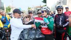 Sambut Pesepeda Iran Lintas Asia, Bupati Pemalang Lepas Gowes Sepeda Menyatukan Sahabat 5 Sambut Pesepeda Iran Lintas Asia, Bupati Pemalang Lepas Gowes Sepeda Menyatukan Sahabat
