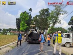 DPUPR Pemalang Perbaiki Jalur Vital Petarukan – Gondang