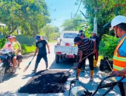 Pantau Pengerjaan Salob Ambowetan–Tumbal, DPUPR Pemalang Imbau Pengendara Waspada