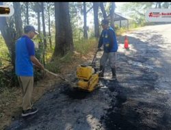 Dukung Kelancaran Akses Wisata dan Warga, DPUTR Pemalang Lewat UPJI Watukumpul Gelar Tutup Lobang di Kawasan Buper Mentek
