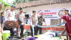 Polres Banjarnegara Salurkan Bantuan Air Bersih untuk Warga Terdampak Kekeringan